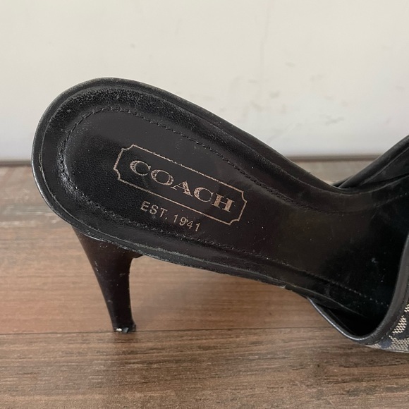 COACH LOUISE Black grey ITALIAN LEATHER SANDAL HEELS WOMENS Sz 7 B - Picture 5 of 5